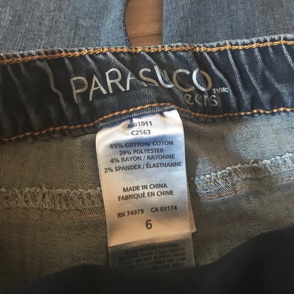 5/$20 SALE ✨ PARASICO Blue Denim Legging with Faux Pockets - Picture 3 of 12